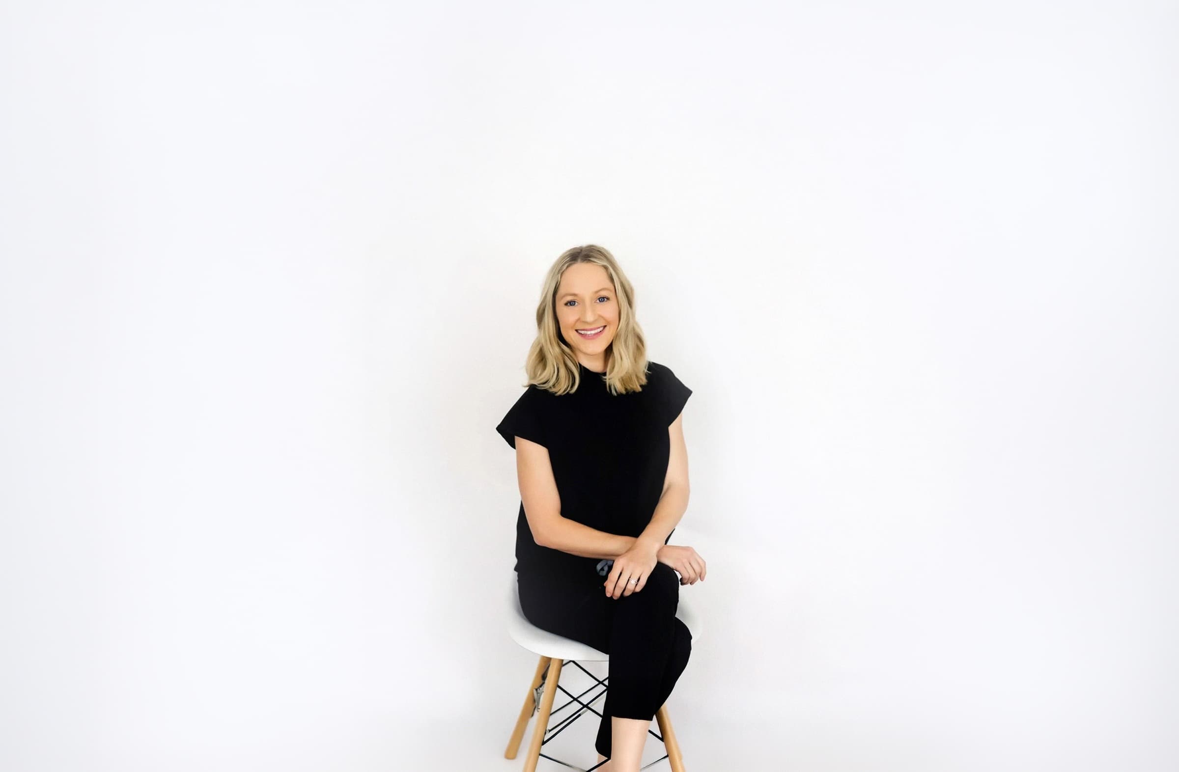 Dr. Laura Swaim headshot